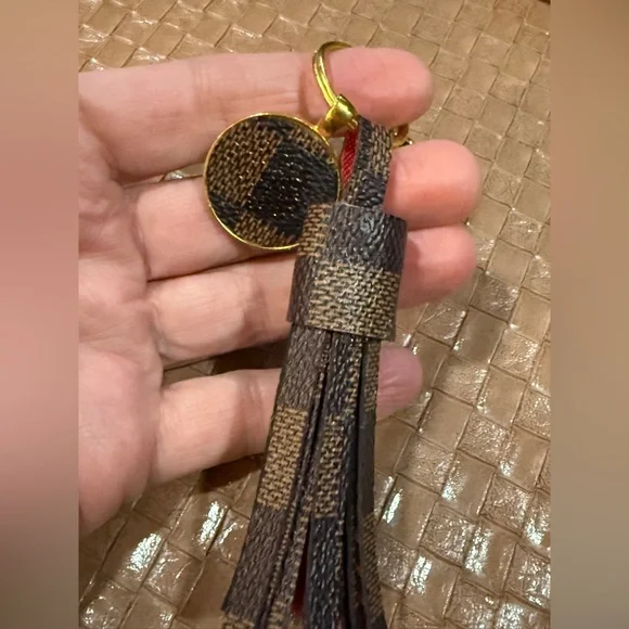 Louis Vuitton upcycled damier ebene Y2K authentic material tassel purse FOB - Picture 3 of 5